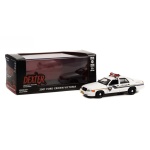 greenlight-gl86614-2001-ford-crown-vic-dexter-1-43