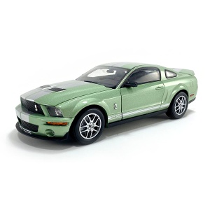 acme-sc64001-2007-ford-mustang-shelby-green-1-64-a
