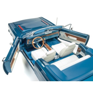 auto-world-amm1102-1969-plymouth-gtx-convertible-1-18-f