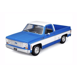 maisto-31467b-1974-chevrolet-c10-cheyenne-1-18-a